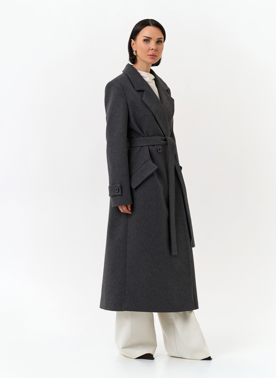 Женское длинное пальто с поясом