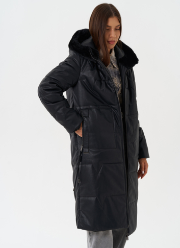 Стеганое пальто из эко кожи