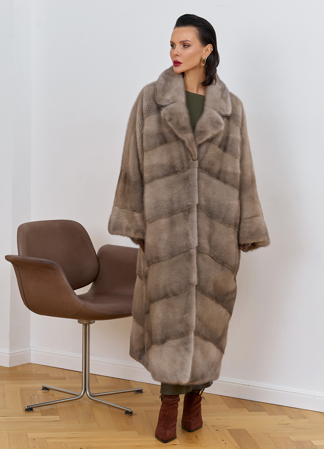 фото Норковая шуба оверсайз с английским воротником модель № 27665