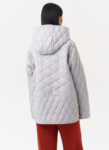 Женская стеганая куртка с капюшоном