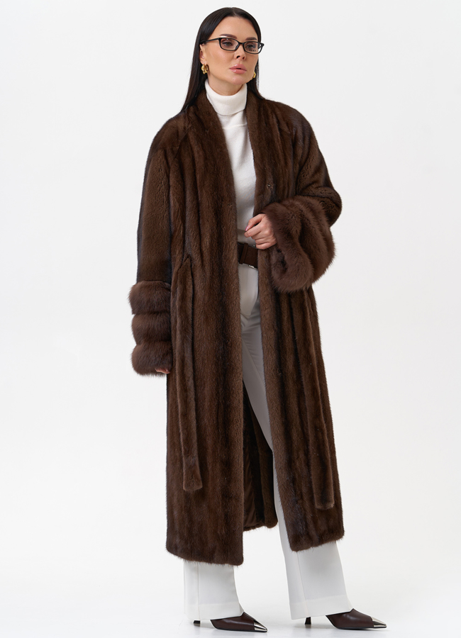 Шуба из скандинавской норки с куницей модель № 29258 универмаг малина