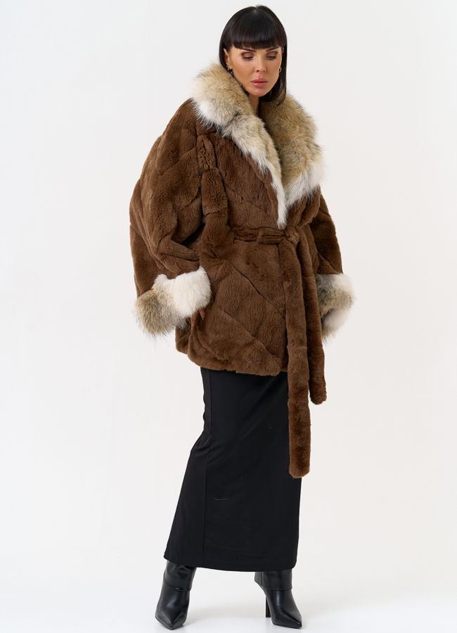 Шуба из кролика с отделкой из меха койота модель № 31680 универмаг малина