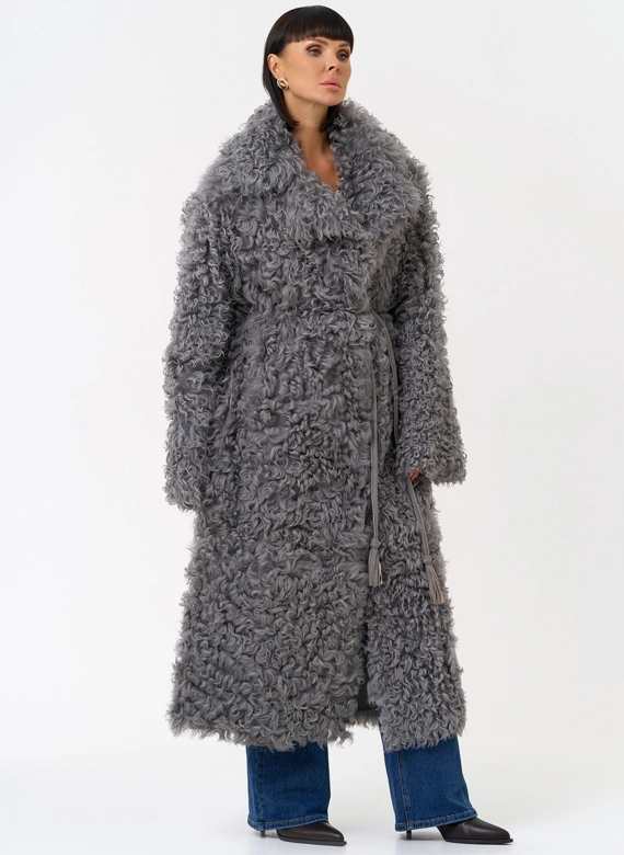 Женская двухсторонняя дубленка с английским воротником