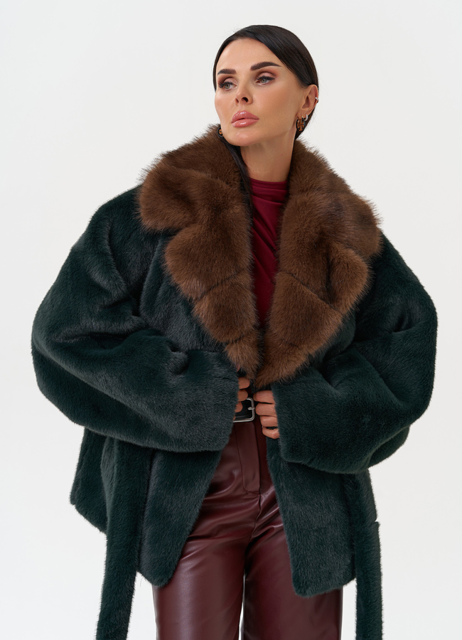 Женская куртка из эко меха с поясом модель № 31249 универмаг малина