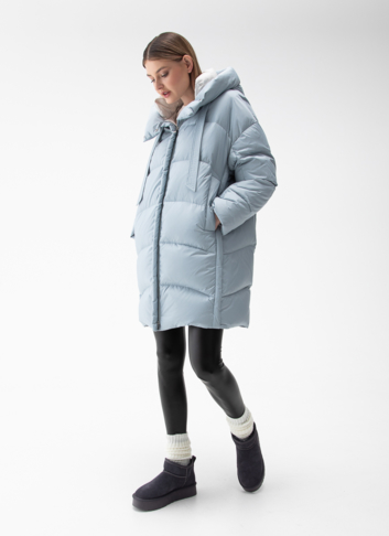 Женский пуховик с капюшоном 