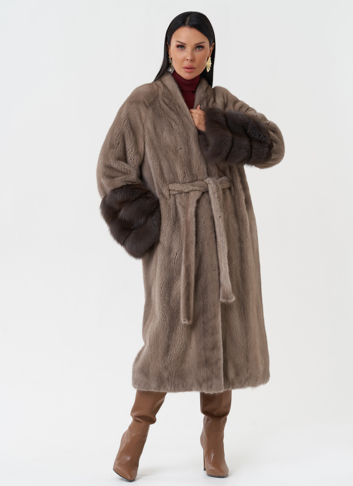 Шуба из меха скандинавской норки