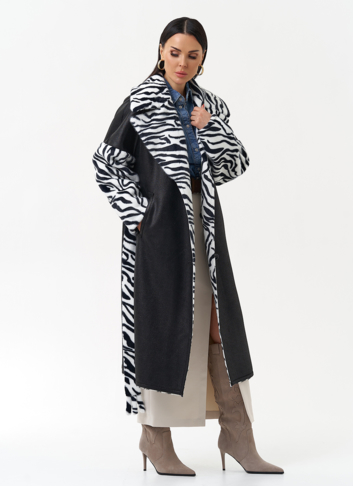 Двухстороннее пальто из эко замши с английским воротником