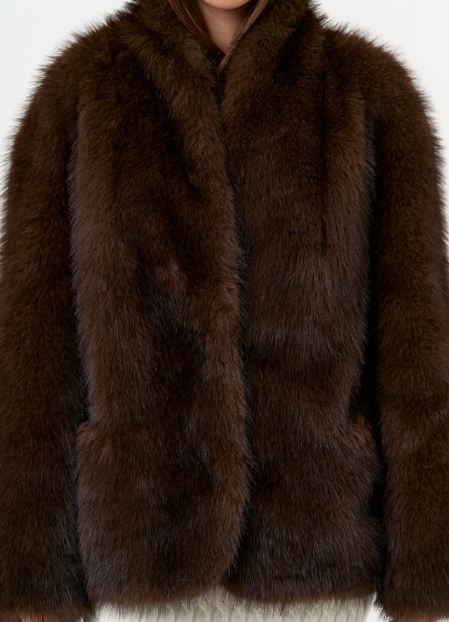 Женская шуба из эко меха с поясом модель № 31501 универмаг малина