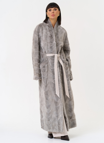 Длинная шуба из меха норки с поясом