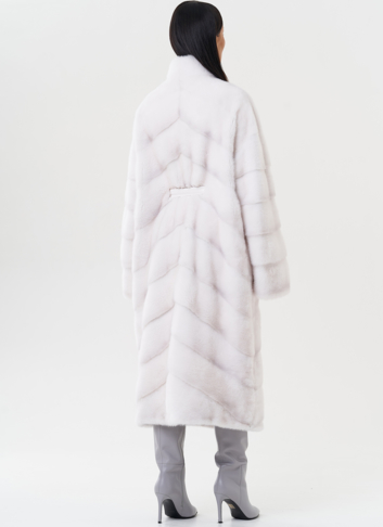 Шуба из меха норки с воротником шаль