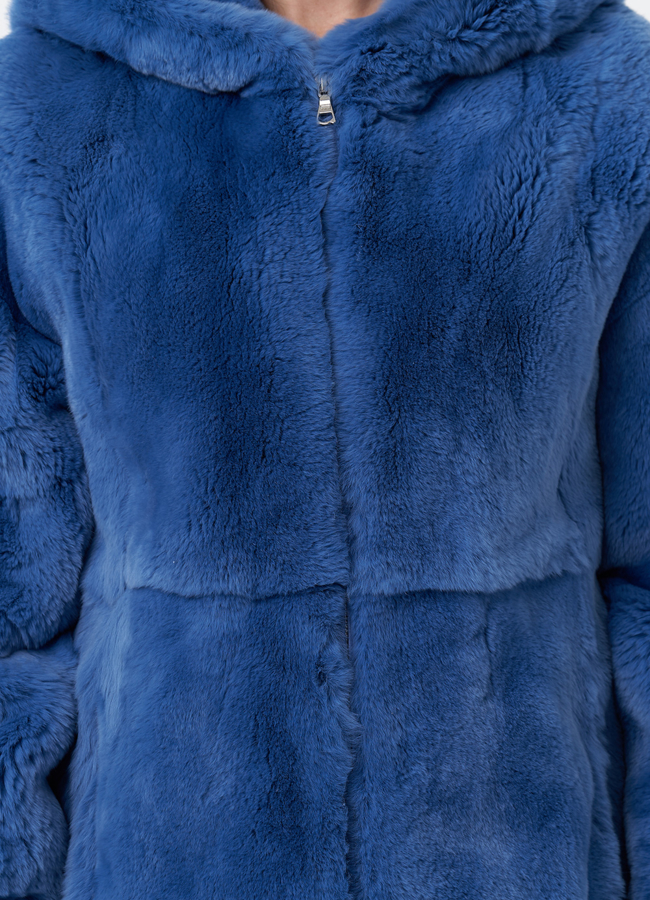 Шуба из меха кролика с капюшоном модель № 29402 универмаг малина