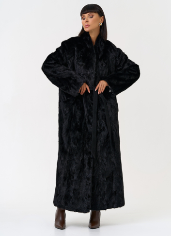 Длинная шуба из меха норки с поясом