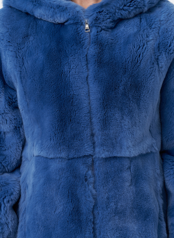 Шуба из меха кролика с капюшоном