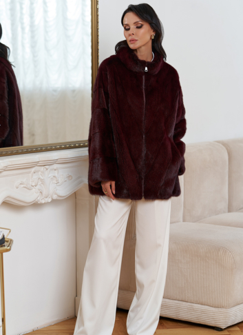 Куртка из меха норки с воротником стойкой