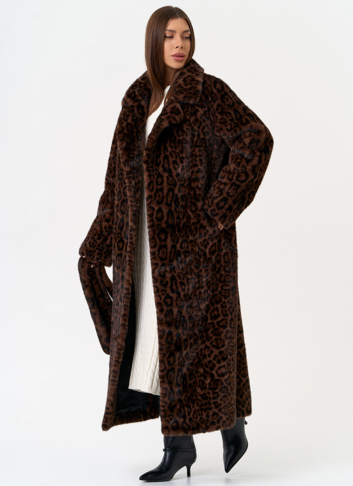 Длинная шуба из эко меха с анималистическим принтом