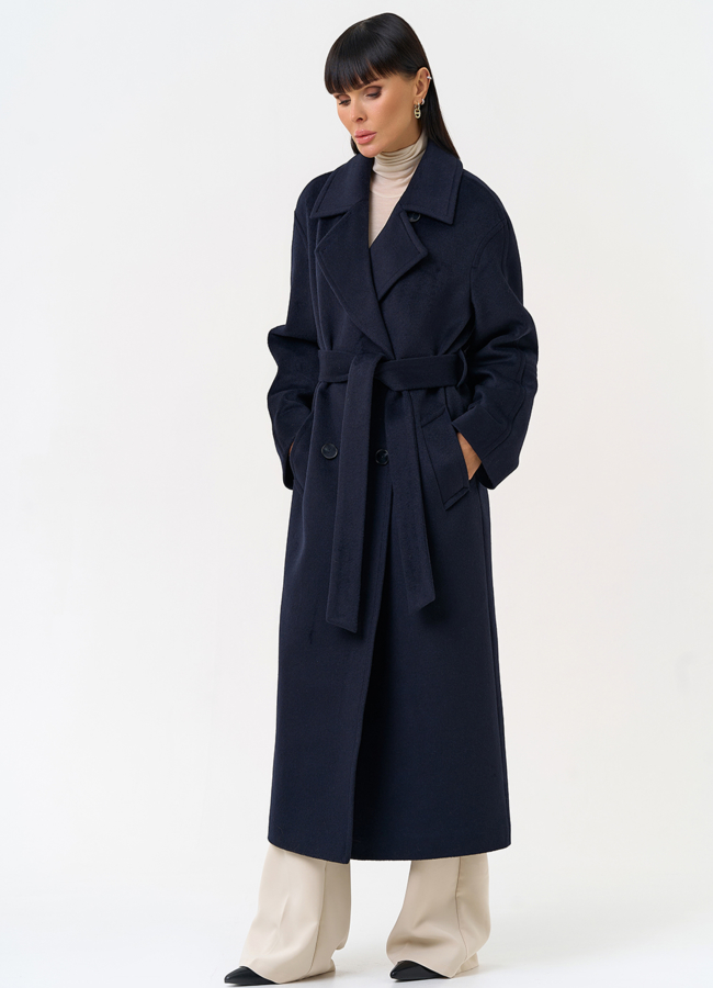 Женское пальто синего цвета с поясом модель № 31688 в рассрочку