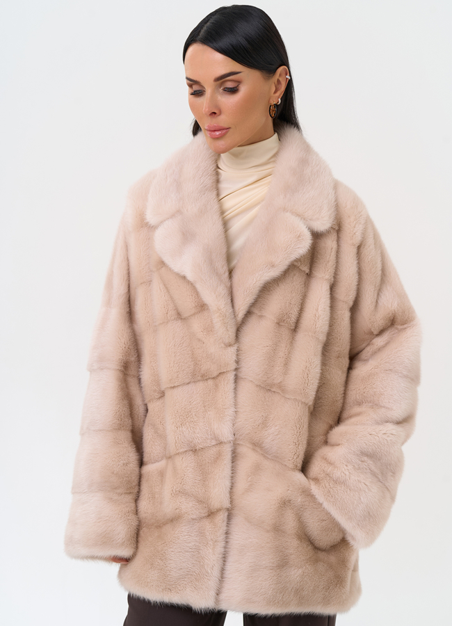 Укороченная шуба из меха норки с английским воротником модель № 30688 универмаг малина