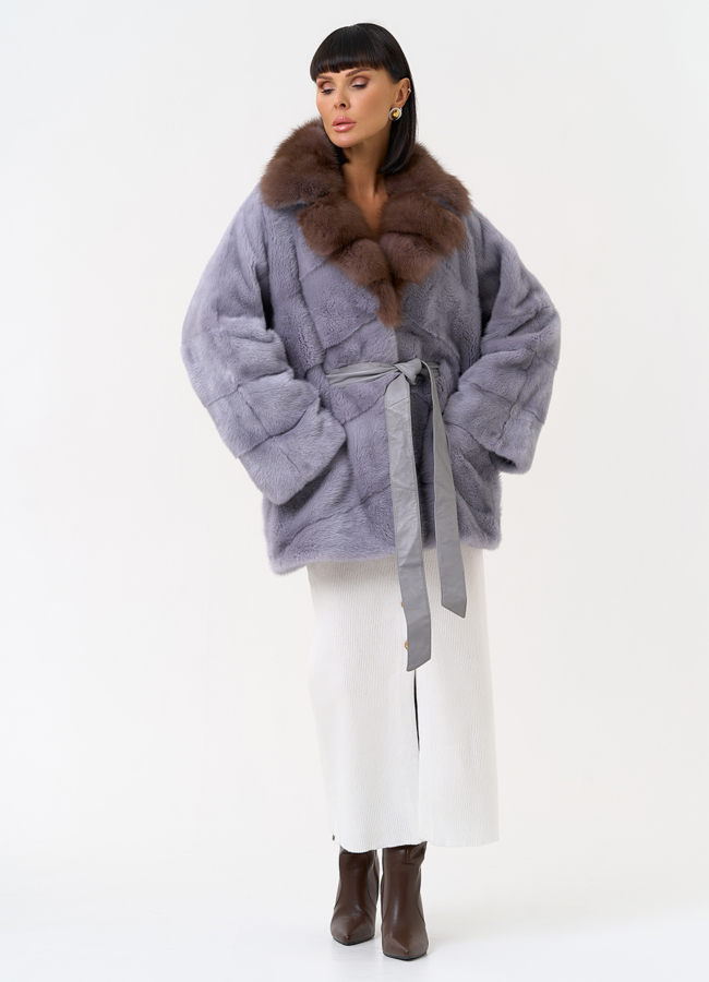 Женская шуба из меха норки с воротником из меха куницы модель № 27581 универмаг малина