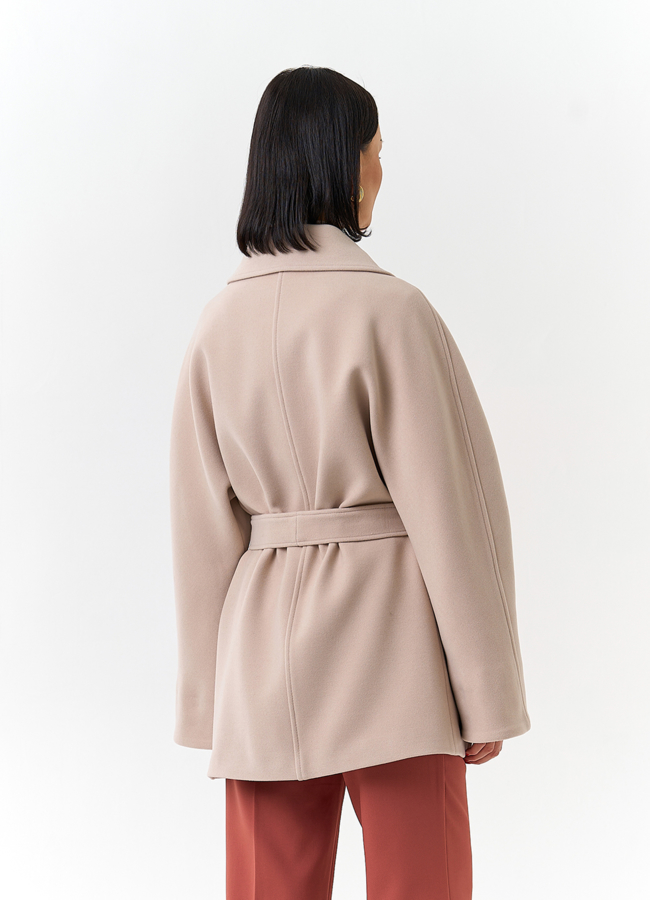 Женское укороченное пальто с английским воротником модель № 32639 в рассрочку