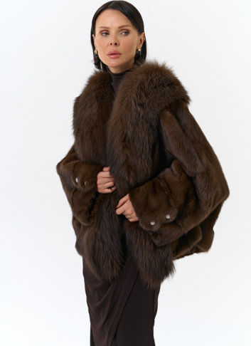 Шуба из норки с отделкой из меха чернобурки