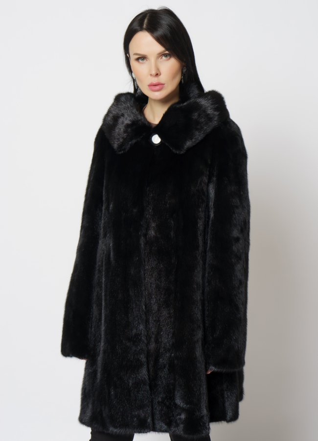 Шуба из норки с капюшоном черного цвета модель № 26226 в кредит