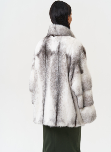 Коротка шуба из норки крестовки