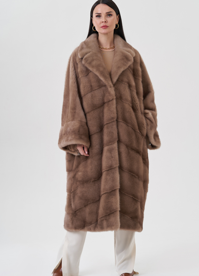 фото Шуба оверсайз с английским воротником  модель № 23973