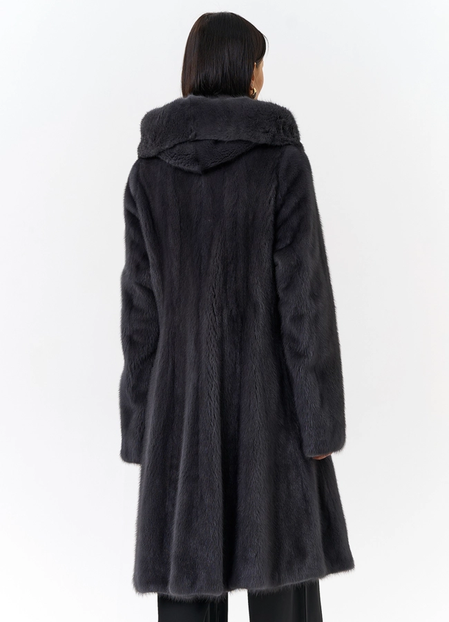 фото Норковая шуба годе/балетка в роспуск с капюшоном цвета графит модель № 27646