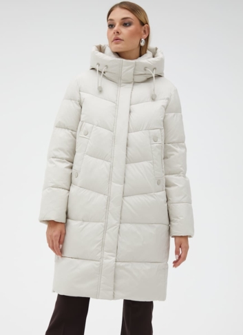 Пуховик женский с капюшоном Пуховик женский с капюшоном