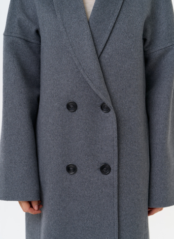 Женское пальто с воротником шаль