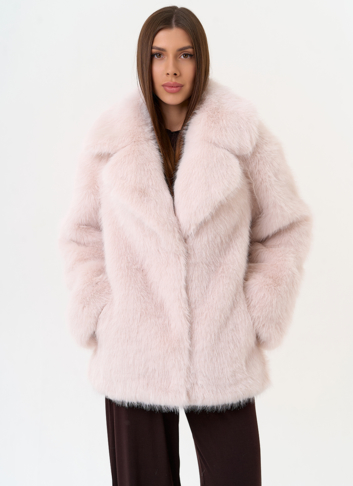 Женская шуба из эко меха с английским воротником Женская шуба из эко меха с английским воротником