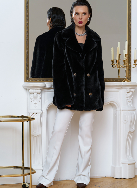 Жакет из меха норки с акцентными пуговицами