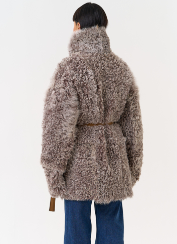 Женская двухсторонняя дубленка с воротником 